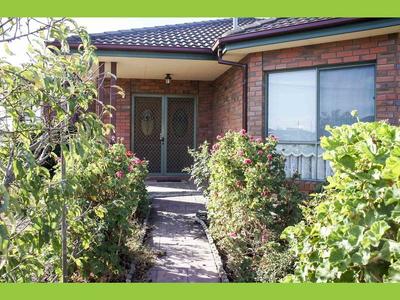 27 Citrus Avenue, Horsham