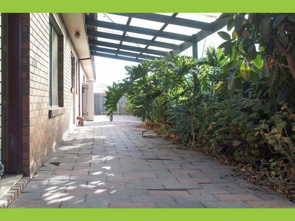 27 Citrus Avenue, Horsham
