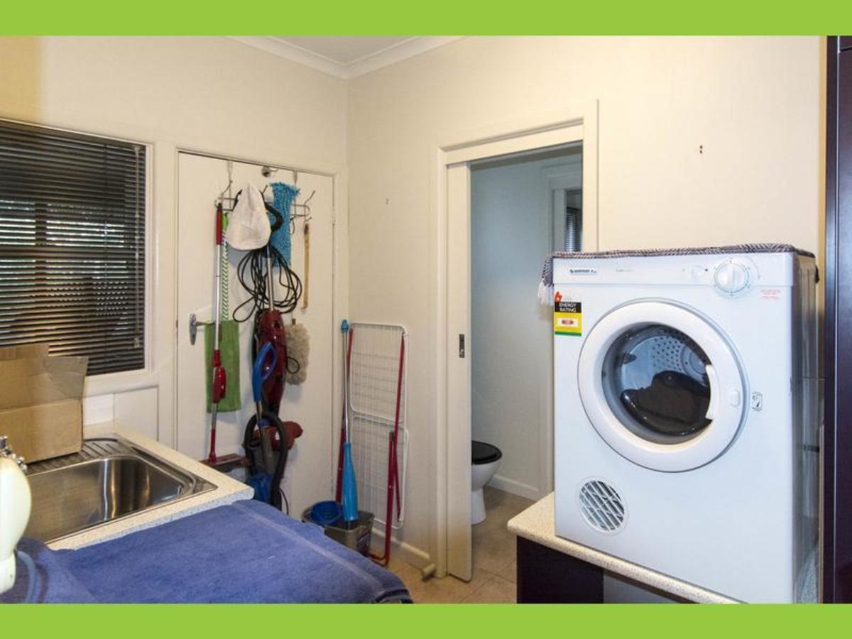 24 Arnott Street, Horsham