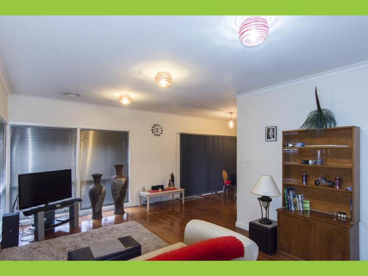24 Arnott Street, Horsham