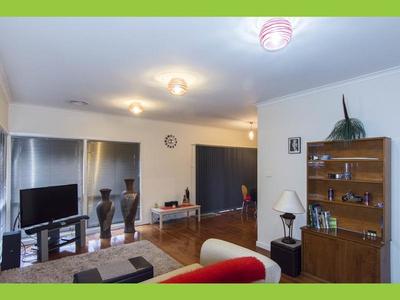 24 Arnott Street, Horsham