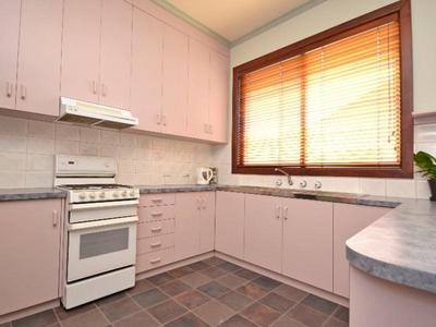 20 Edward Street, Horsham