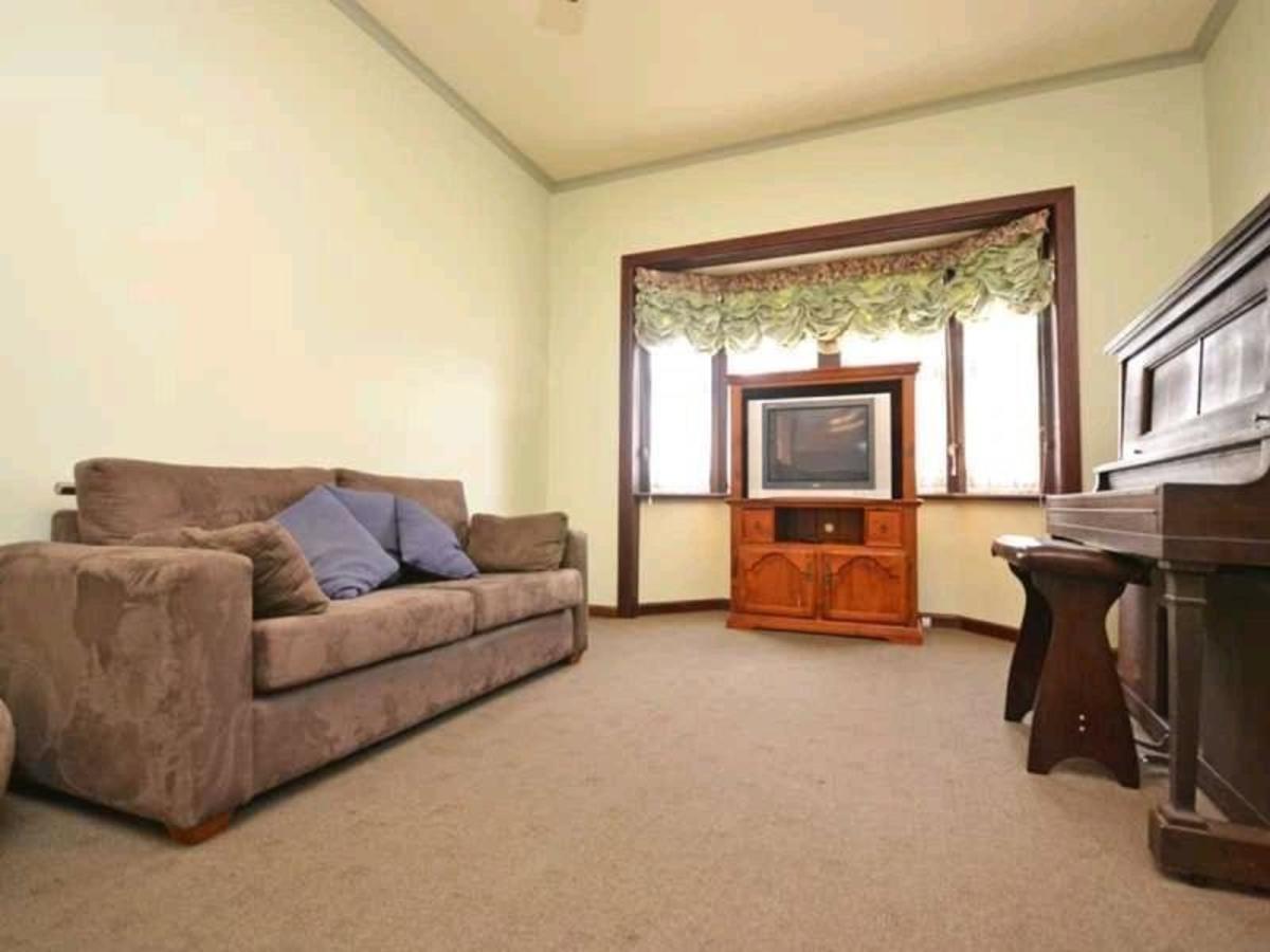 20 Edward Street, Horsham