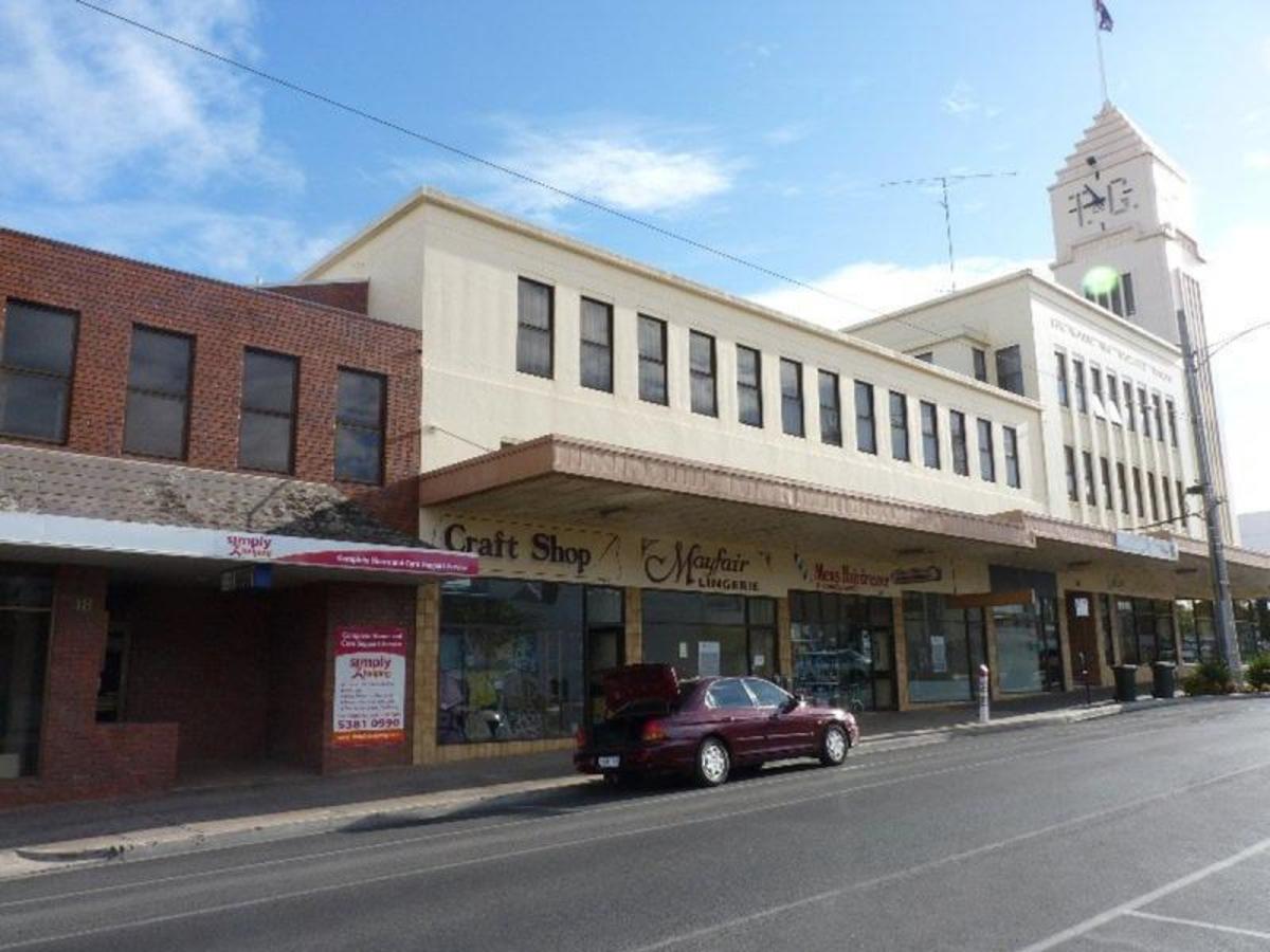 First Floor, 48 McLachlan Street, Horsham