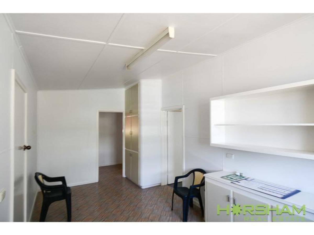 20 Darlot Street, Horsham