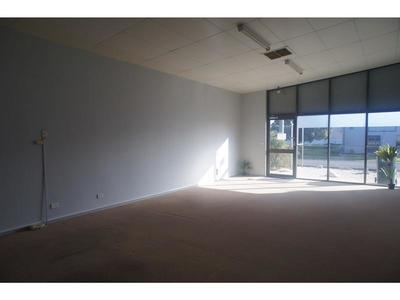 4 Sloss Street, Horsham
