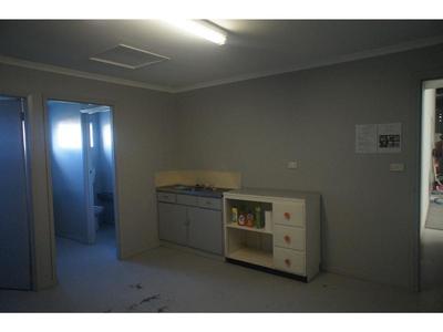4 Sloss Street, Horsham