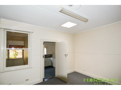 20 Darlot Street, Horsham