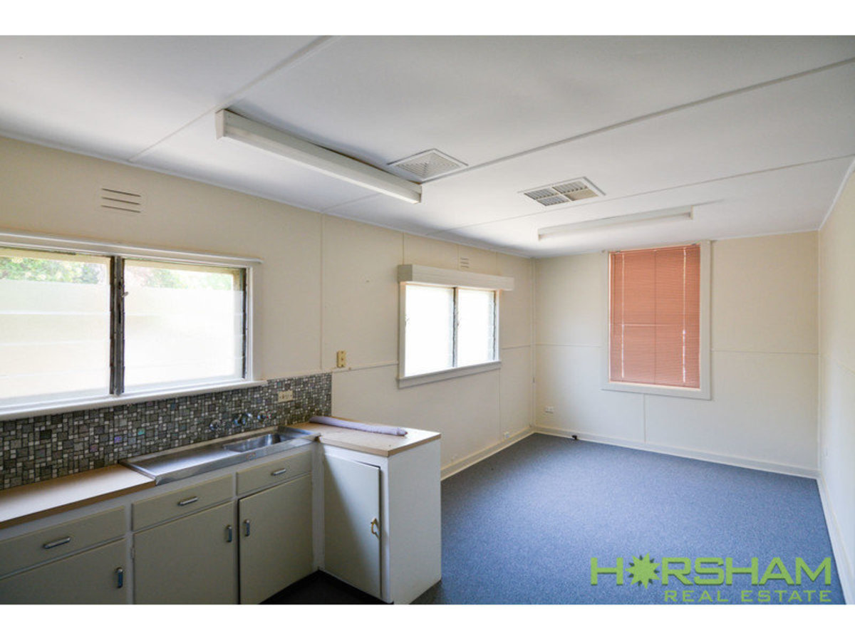20 Darlot Street, Horsham