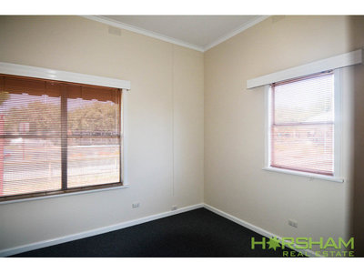 20 Darlot Street, Horsham