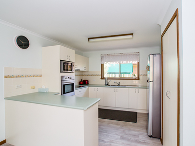 24 Moonlight Avenue, Torquay