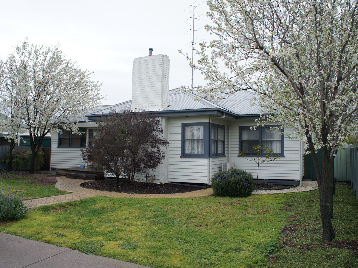 41 Frederick Street, Horsham