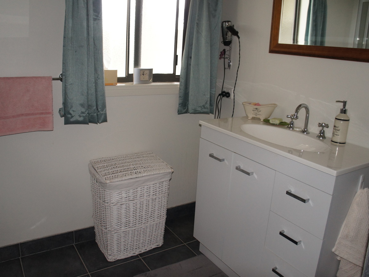 41 Frederick Street, Horsham