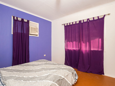 2298 Gold Coast Highway, Mermaid Beach