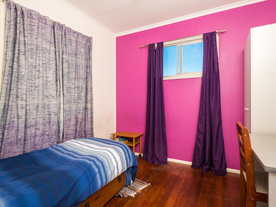 2298 Gold Coast Highway, Mermaid Beach