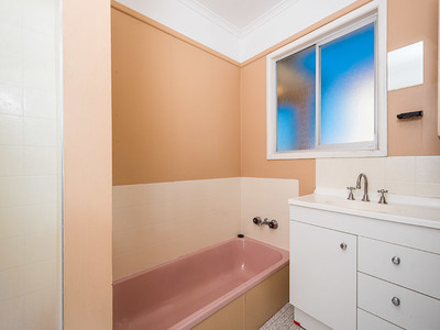 2298 Gold Coast Highway, Mermaid Beach