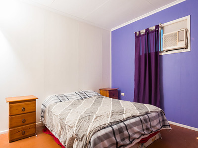 2298 Gold Coast Highway, Mermaid Beach
