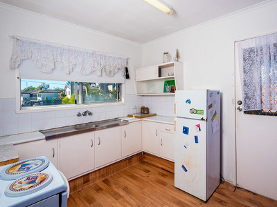 2298 Gold Coast Highway, Mermaid Beach