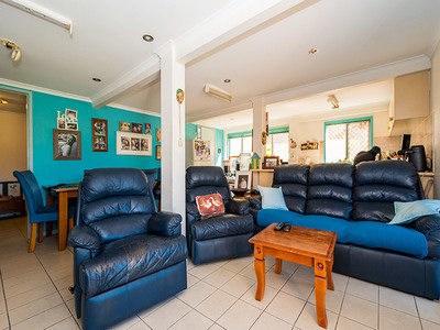 2298 Gold Coast Highway, Mermaid Beach