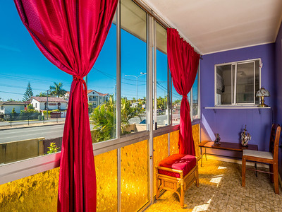 2298 Gold Coast Highway, Mermaid Beach