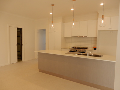 10 Tangemere Way, Cranbourne East