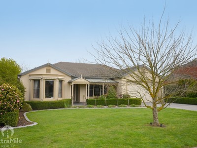 3 Robertson Drive, Alfredton 3 Robertson Drive, Alfredton