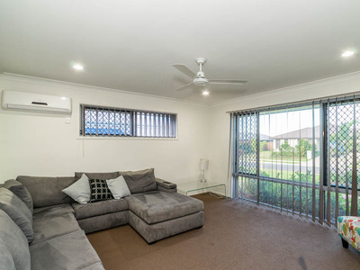 6 MAWSON COURT, Urraween