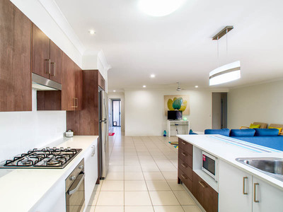 6 MAWSON COURT, Urraween