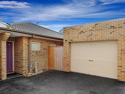 7 / 23 Watt Ave, Oak Park