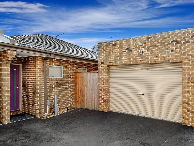 property_name(property)