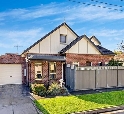 26 Brearley Parade, Pascoe Vale South