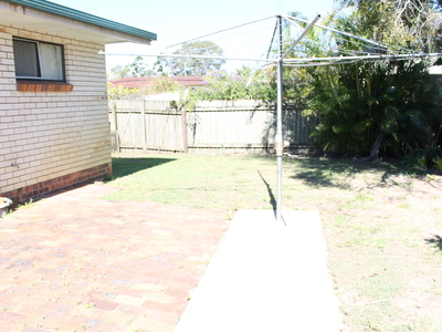 2 / 38 William St, Urangan