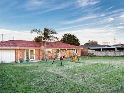 15 Hyssop Drive, Hallam