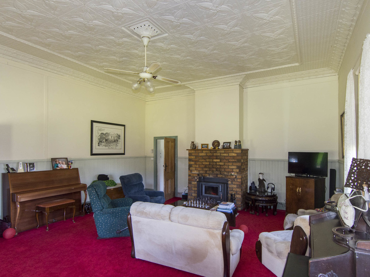 1704 Henty Highway, Mockinya