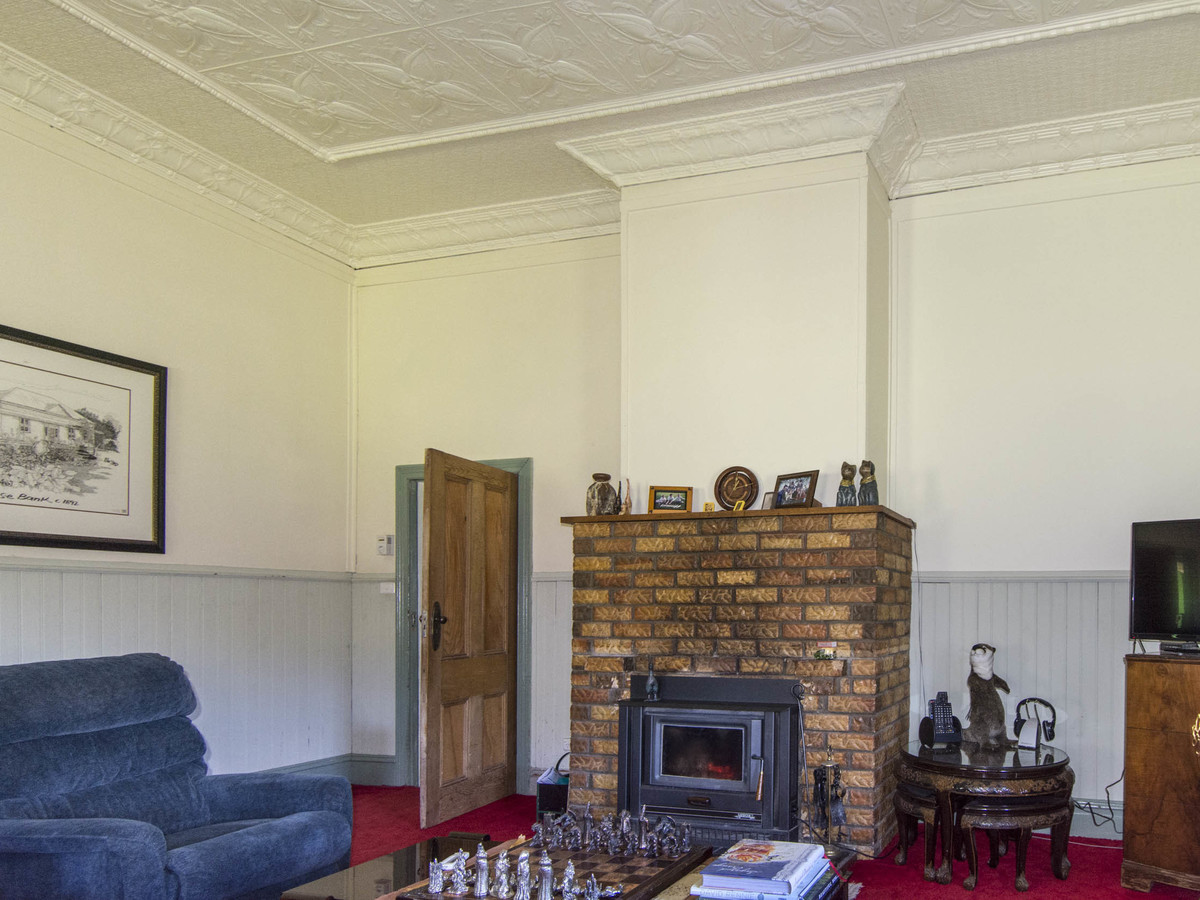 1704 Henty Highway, Mockinya