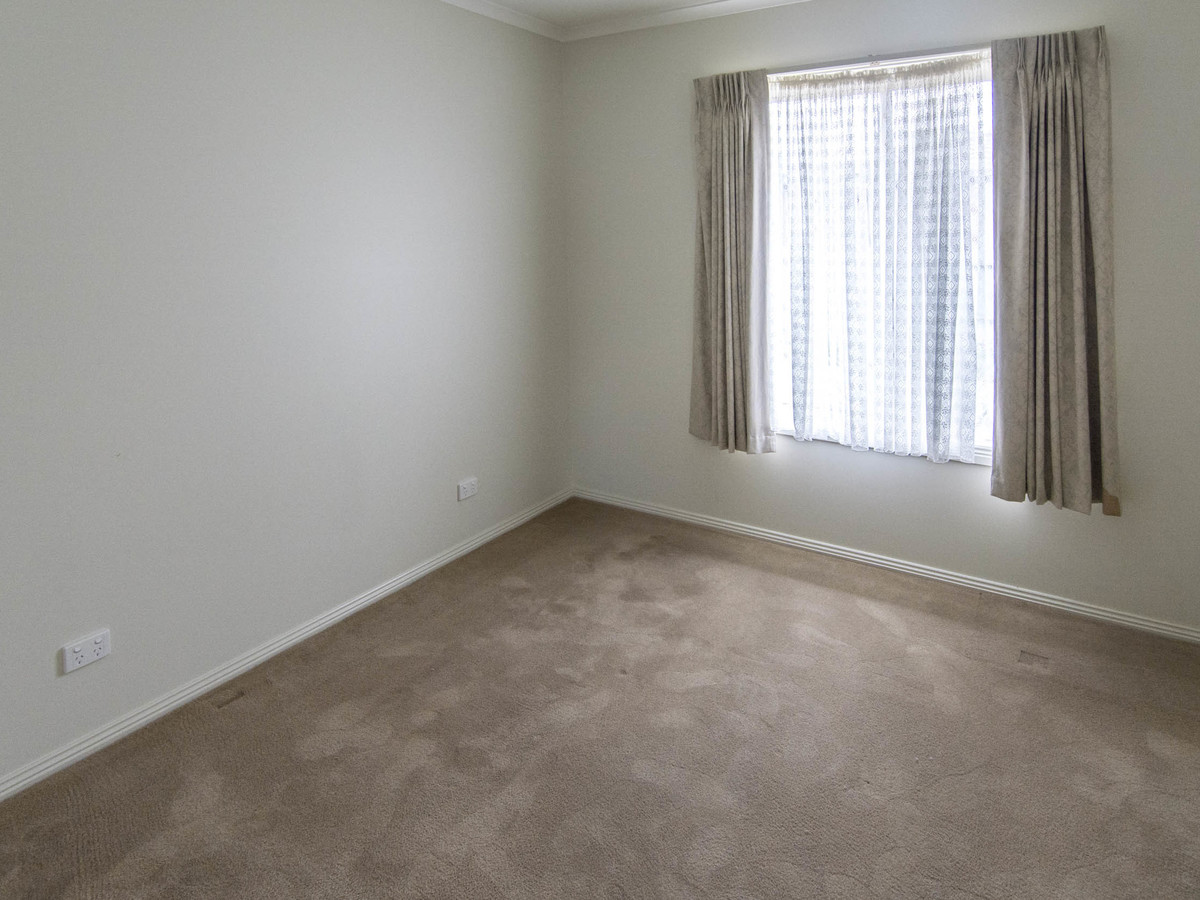 01 / 16 Palk Street, Horsham