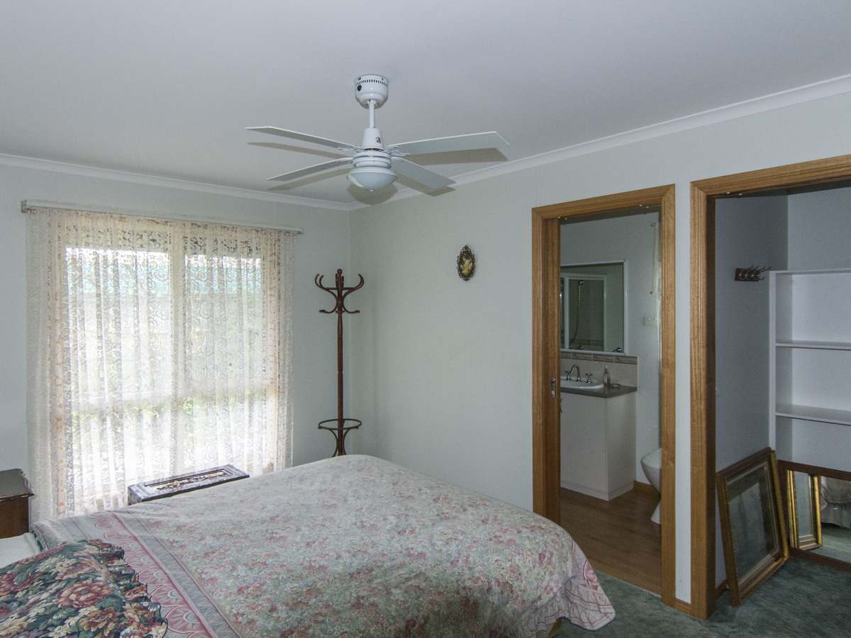 5383 Coleraine-Edenhope Road, Harrow