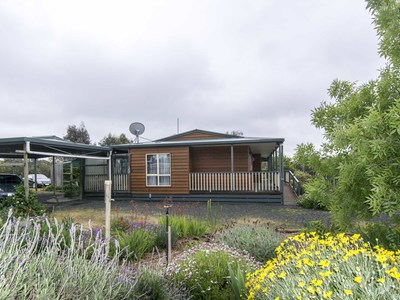 5383 Coleraine-Edenhope Road, Harrow