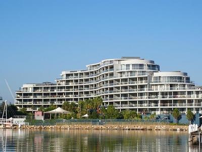 120 / 27 Bennelong Parkway, Wentworth Point