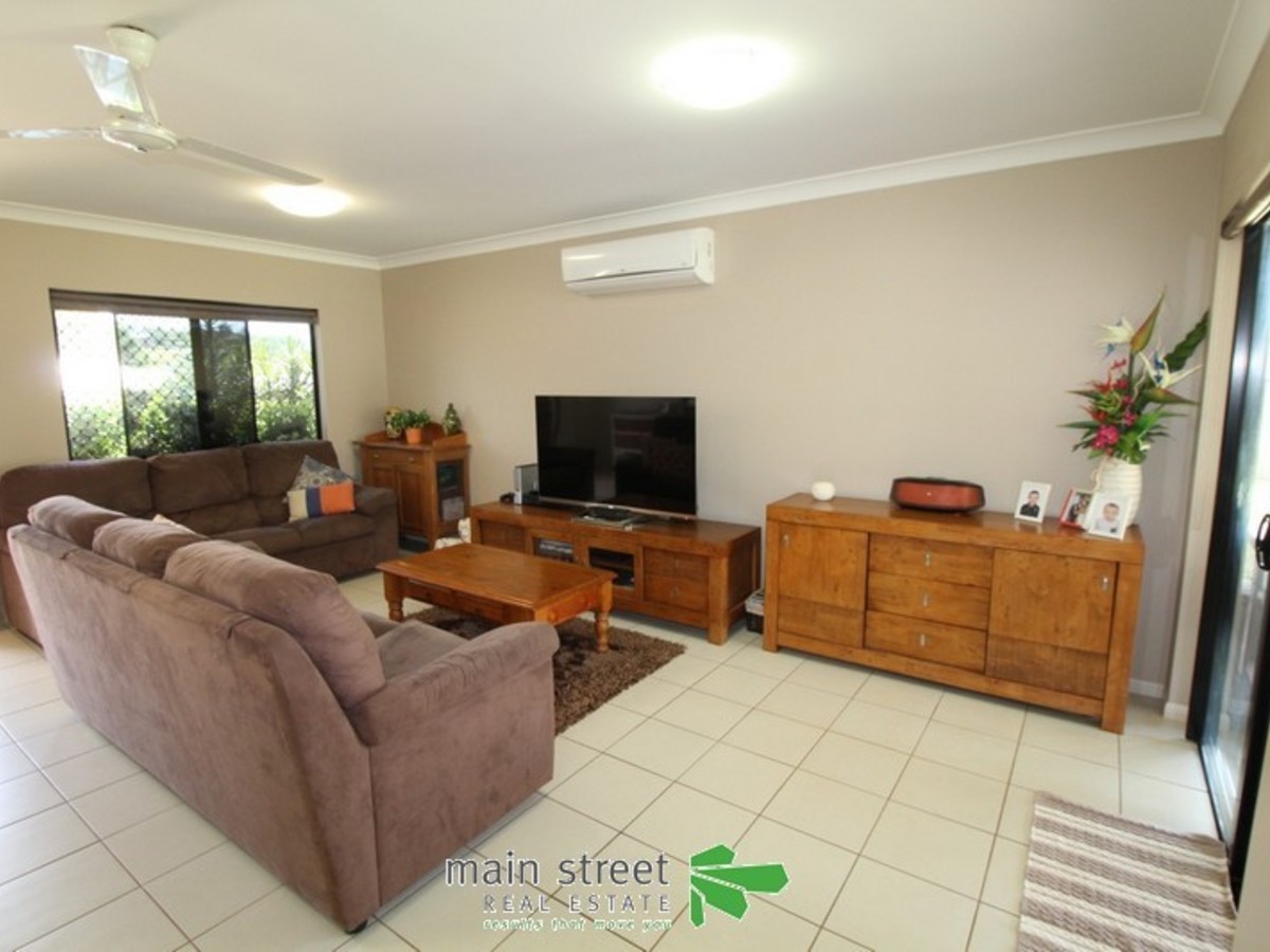 50 Danzer Drive, Atherton