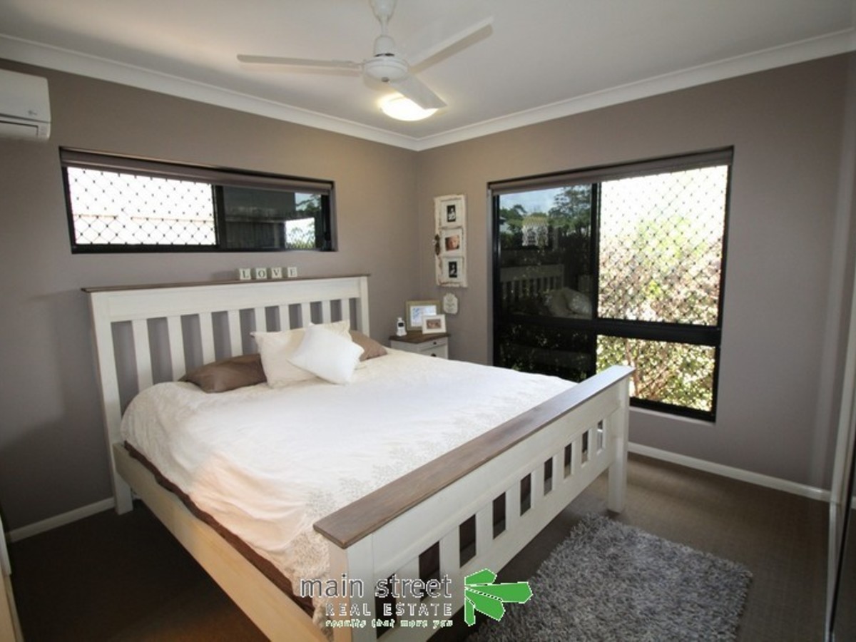 50 Danzer Drive, Atherton