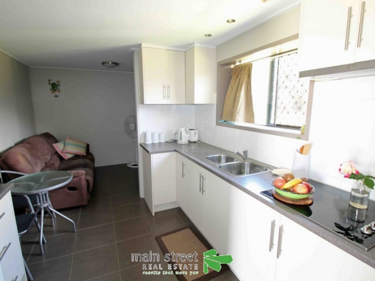 50 Danzer Drive, Atherton