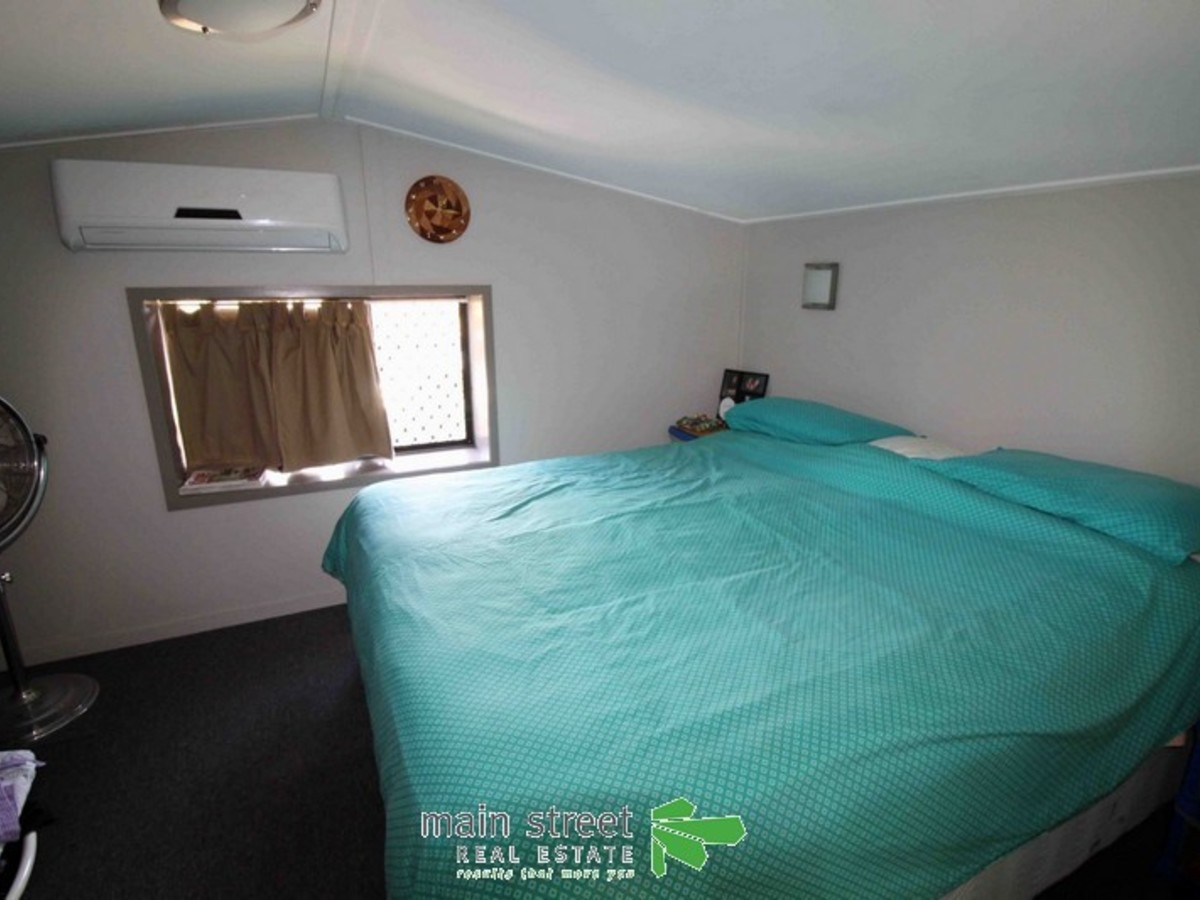 50 Danzer Drive, Atherton