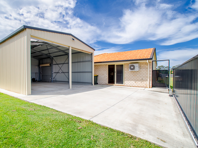90 Caddy Avenue, Urraween