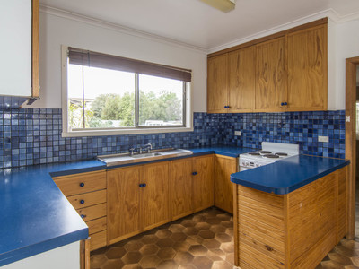 12  George Street, Horsham
