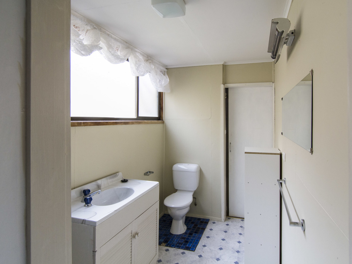 12  George Street, Horsham