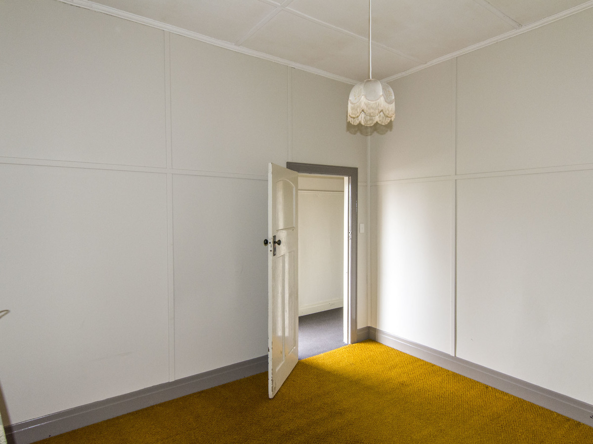 12  George Street, Horsham
