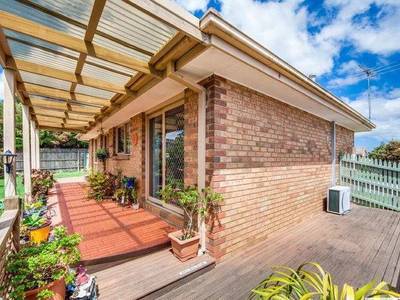 8 / 3 Pellita Way, Langwarrin