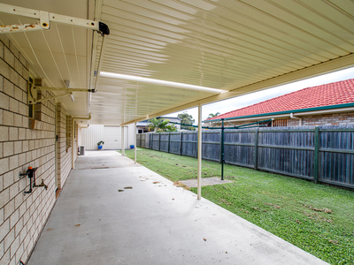 90 Caddy Avenue, Urraween