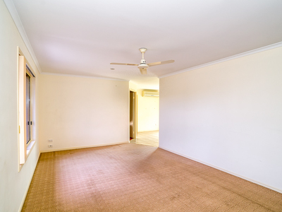 90 Caddy Avenue, Urraween